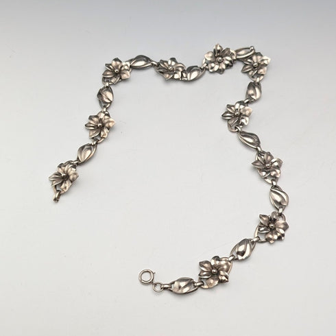 米国ヴィンテージ 純銀製 フラワーデザイン ネックレス32g HSB